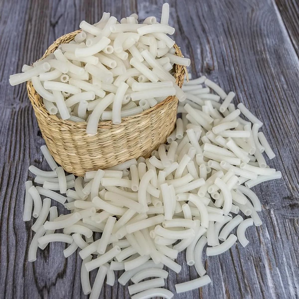 Nui dài trắng Thiên Long 400gr ( 25 gói/thùng )